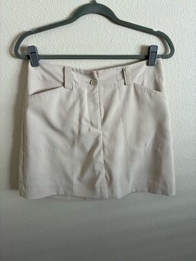 Cream/Tan Golf Skirt